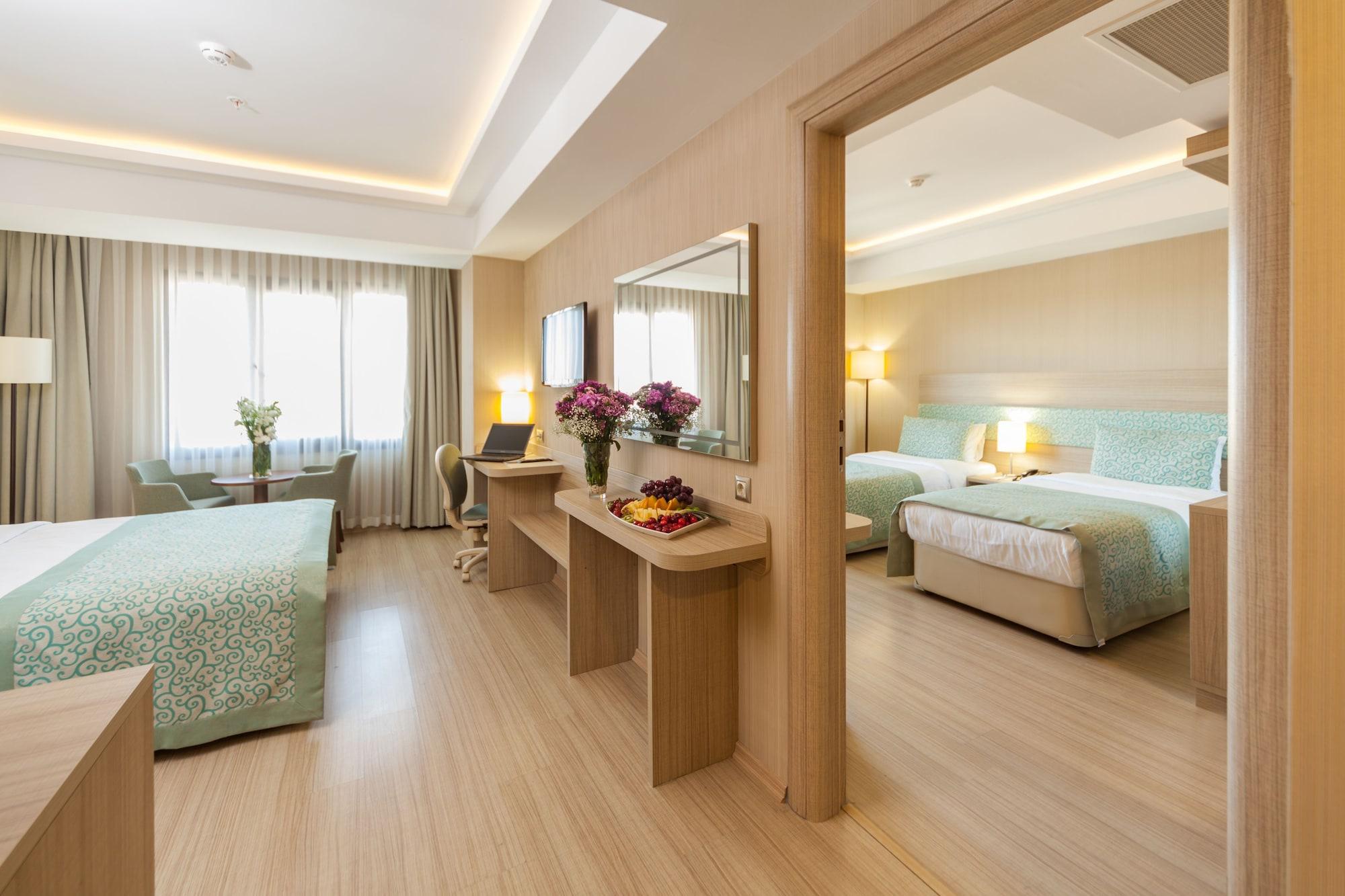 Hotel Golden Way Giyimkent Provincia di Provincia di Istanbul Esterno foto