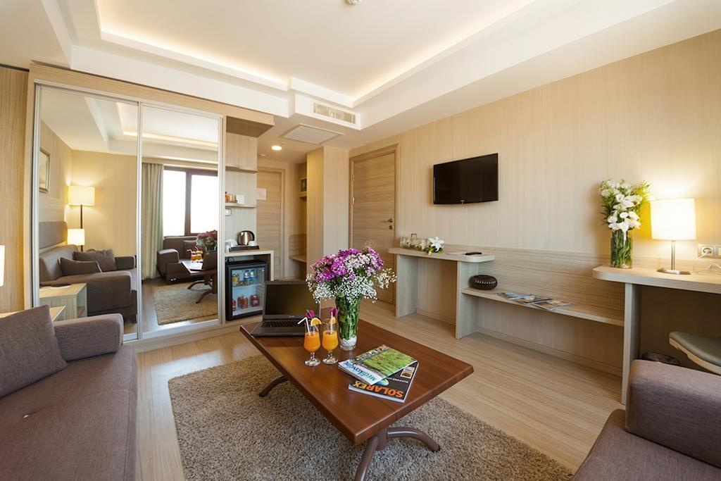 Hotel Golden Way Giyimkent Provincia di Provincia di Istanbul Esterno foto